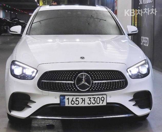 Mercedes-Benz E-Class AMG Line — фото 1