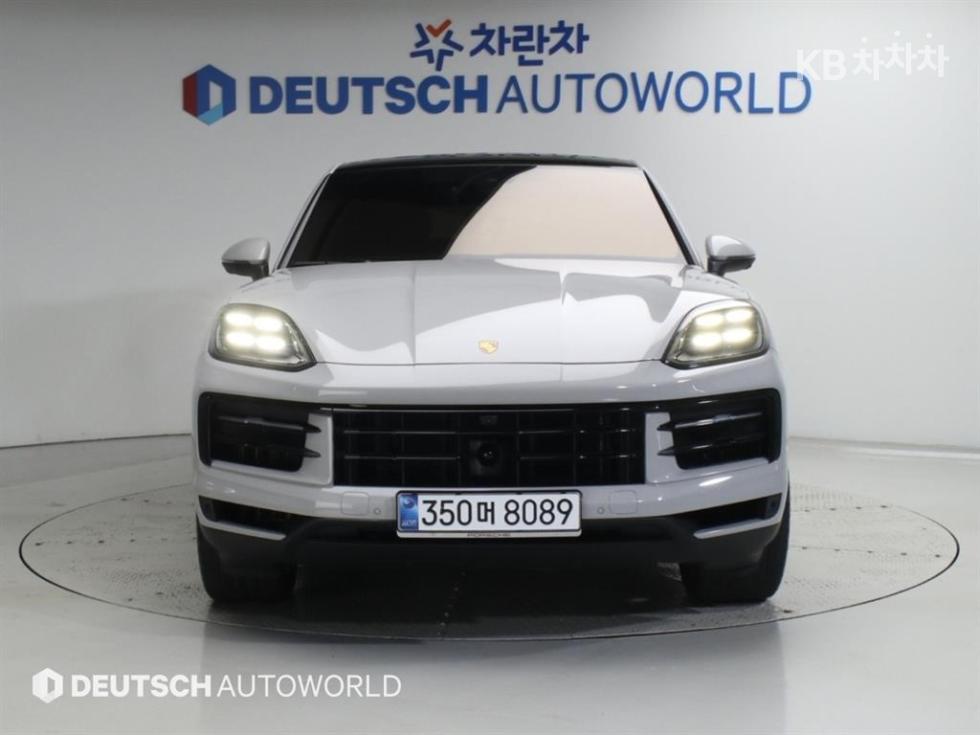 Porsche Cayenne BASE MODEL — фото 3