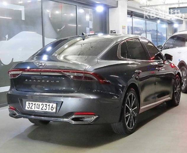 Hyundai Grandeur EXCLUSIVE — фото 4
