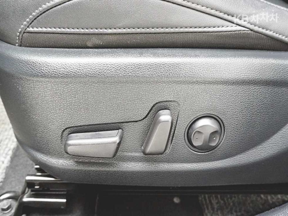 Kia Seltos — miniaturë 8