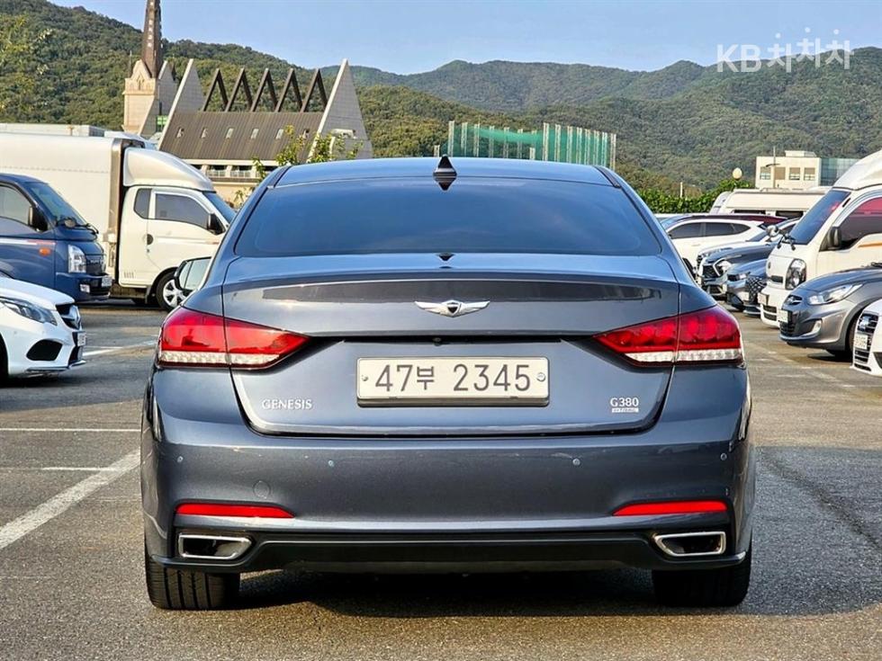 Hyundai Genesis — miniaturë 2