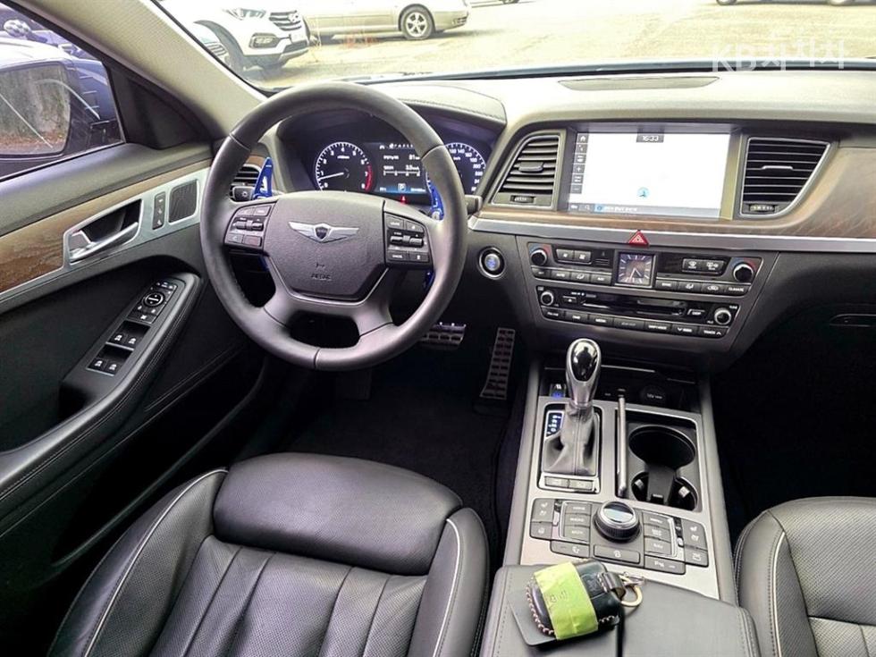 Hyundai Genesis — miniaturë 9