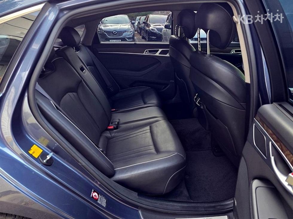 Hyundai Genesis — miniaturë 14