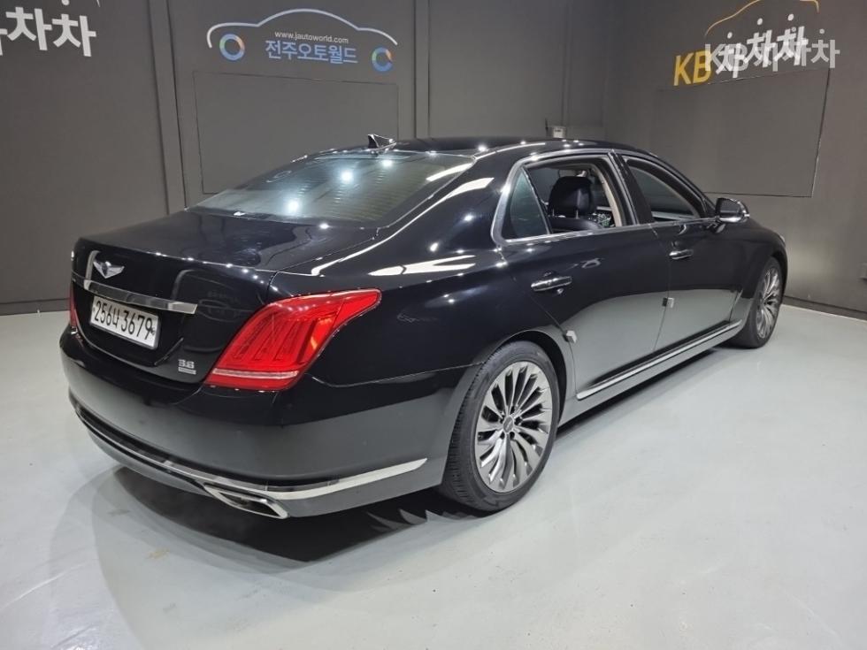 Genesis G90 — miniaturë 6