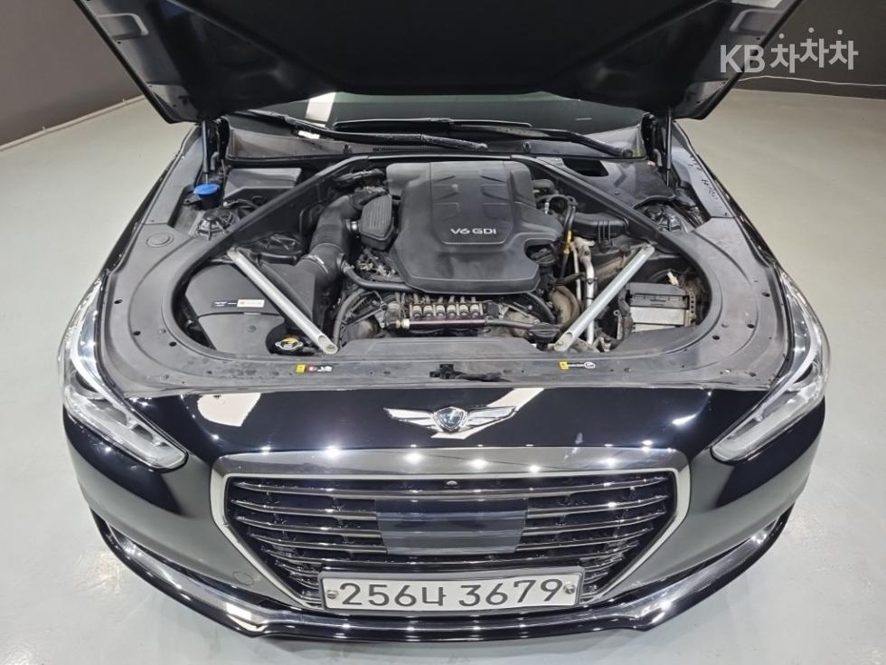 Genesis G90 — miniaturë 8