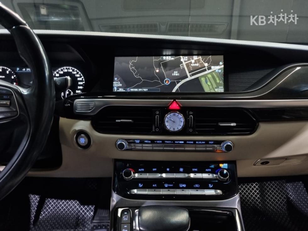 Genesis G90 — miniaturë 10