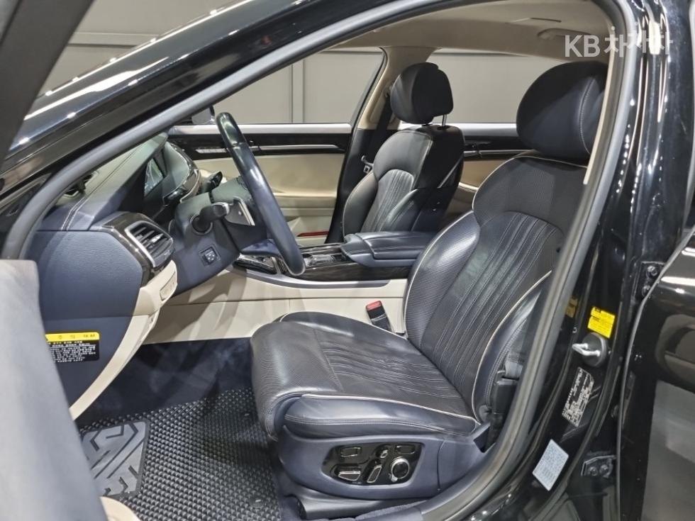 Genesis G90 — miniaturë 17
