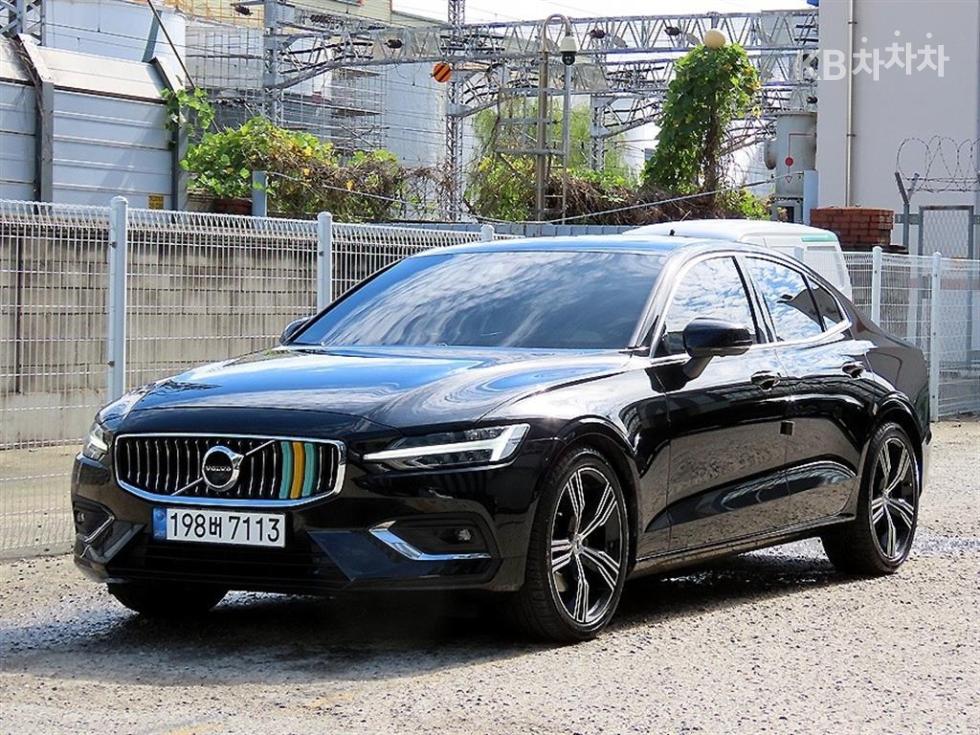 Volvo S60 Inscription — фото 2