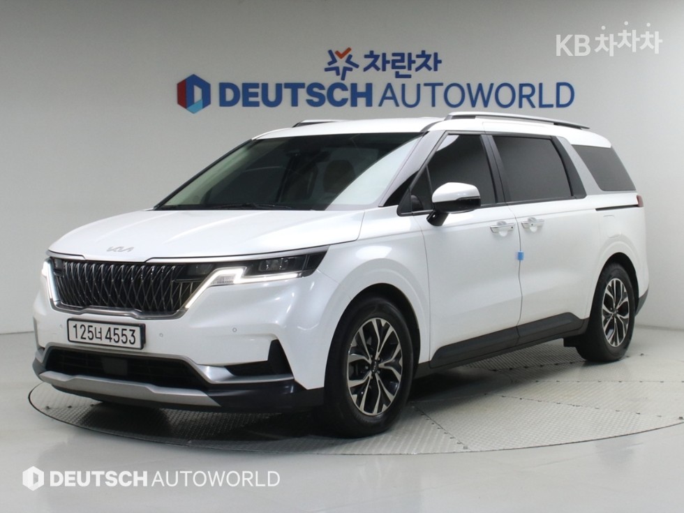 Kia Carnival PRESTIGE — фото 3