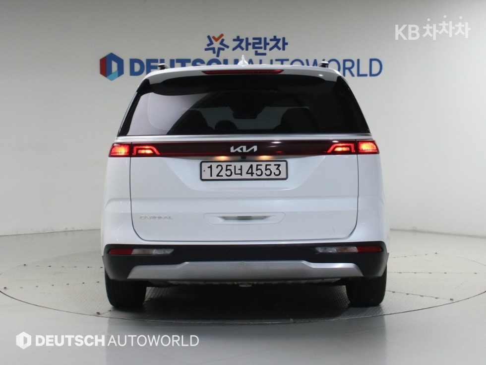 Kia Carnival PRESTIGE — фото 4