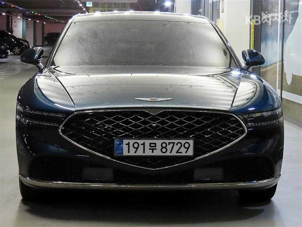 Genesis G90 BASE MODEL — фото 2