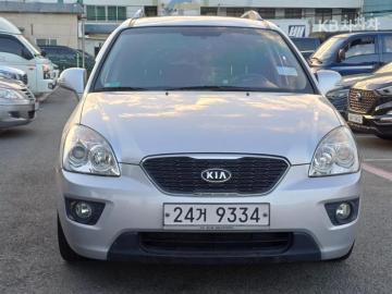 Kia Carens 2.0 lpi glx  luxury — foto 1