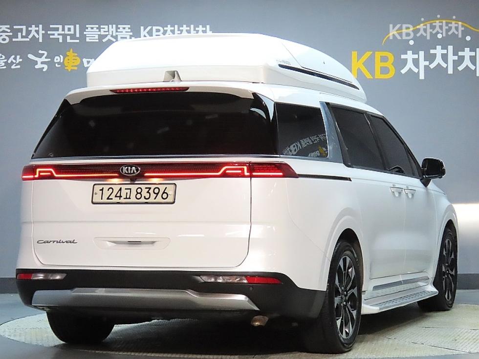 Kia Carnival SIGNATURE — фото 2