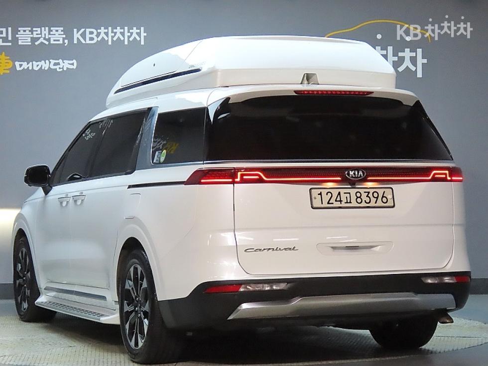 Kia Carnival SIGNATURE — фото 4