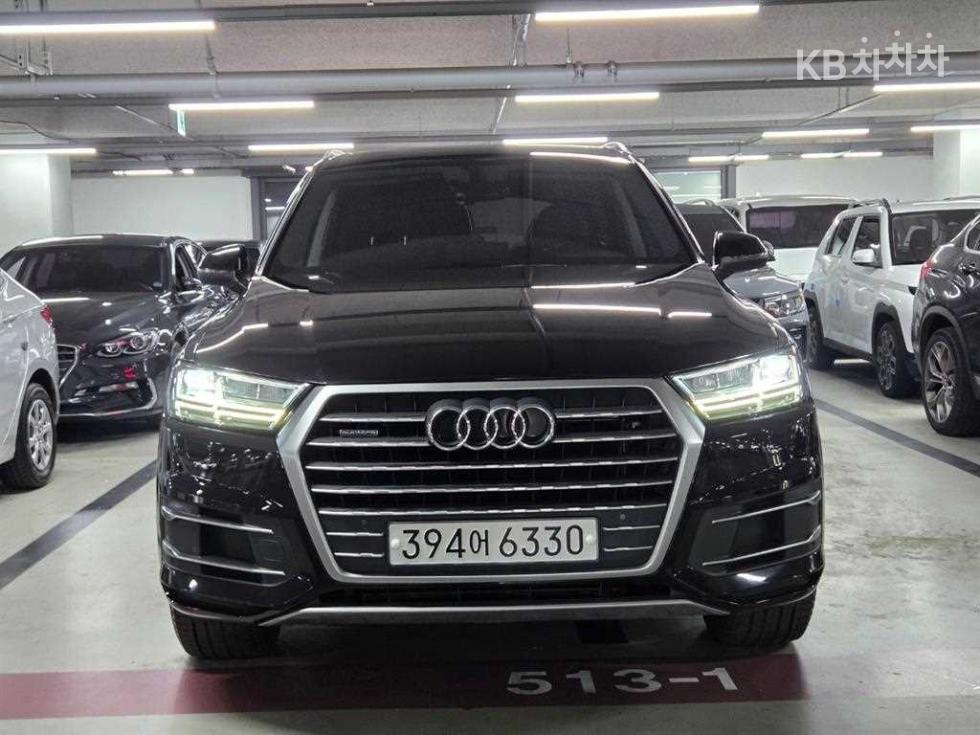Audi Q7 — фото 2