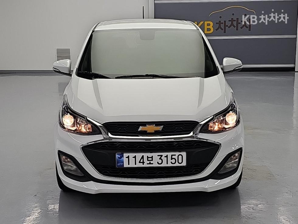 GM Korea Chevrolet Spark BASE MODEL — фото 2