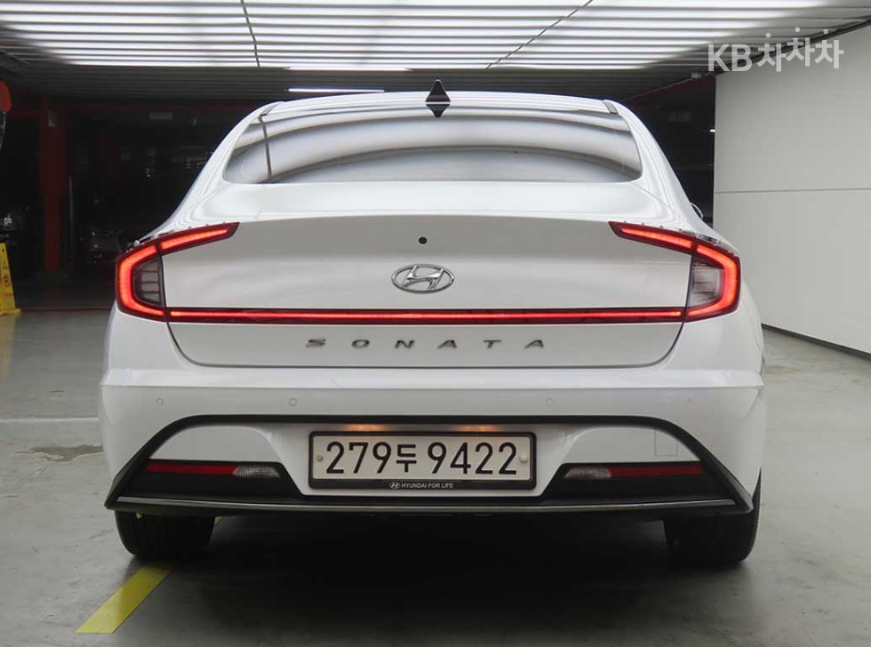 Hyundai Sonata Premium Family — фото 3