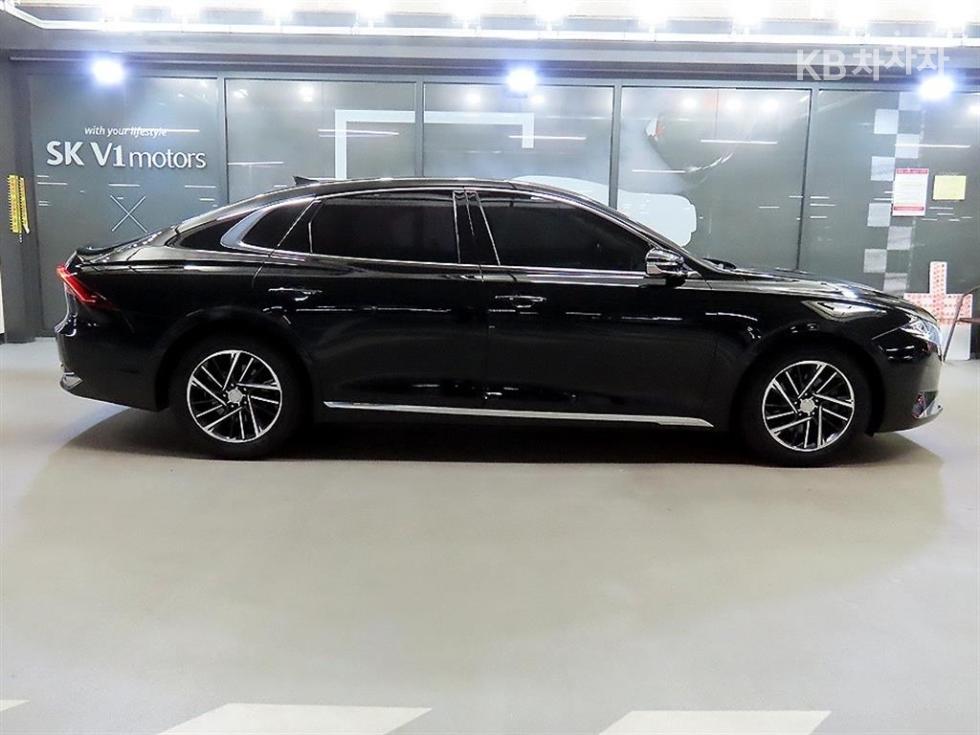 Hyundai Grandeur Premium Choice — фото 3