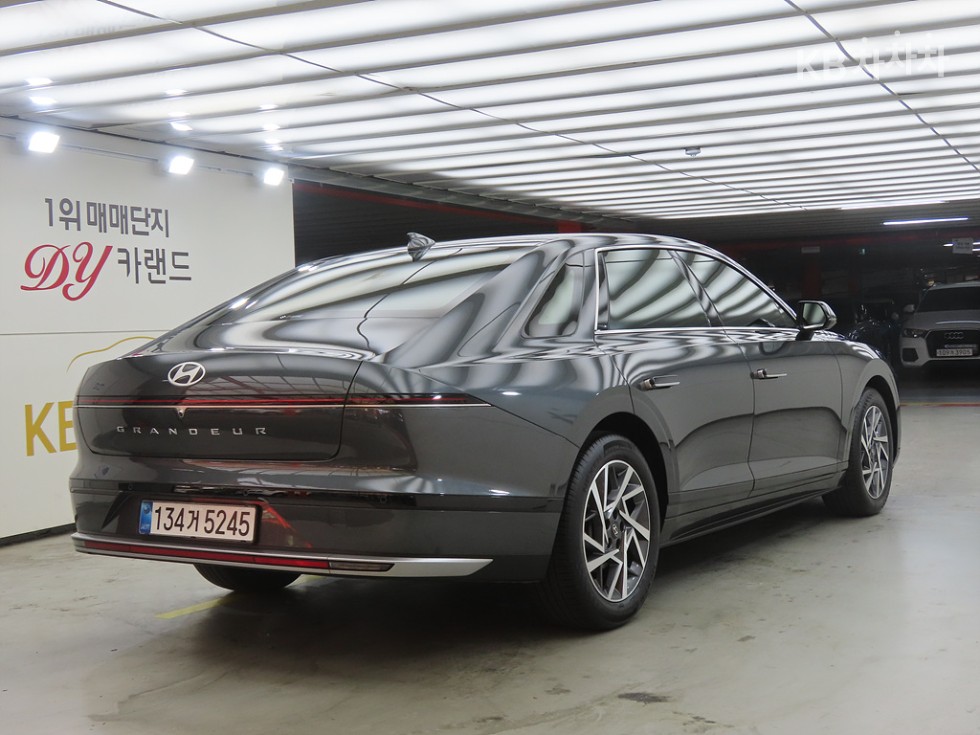 Hyundai Grandeur Premium — фото 4