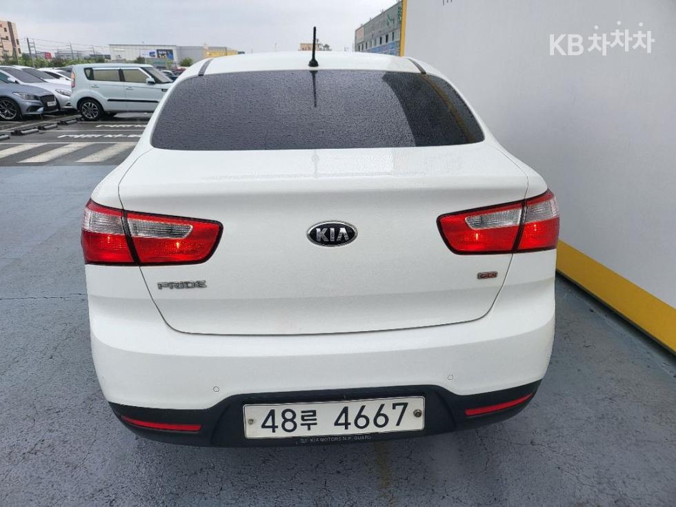 2012 - kia pride