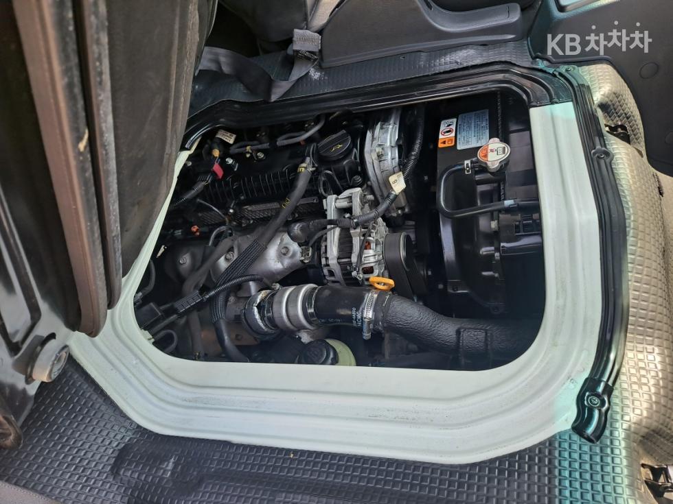 2016 - kia bongo iii