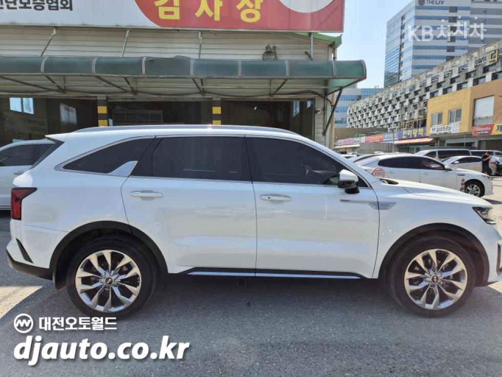 2021 - kia sorento
