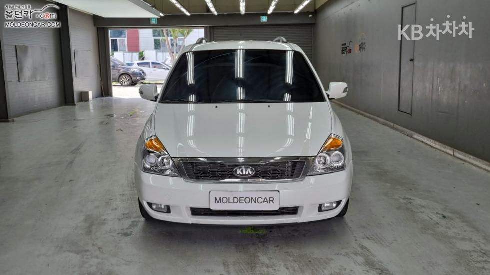 2013 - kia carnival