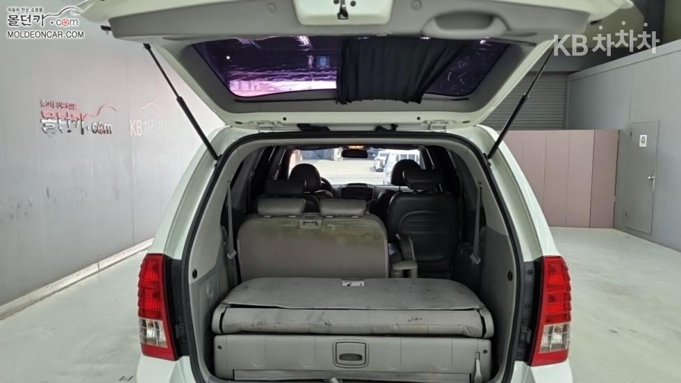 2013 - kia carnival
