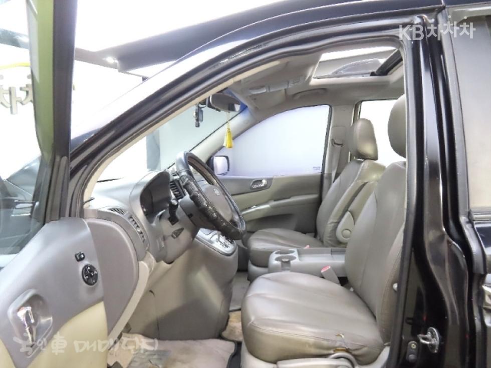 2008 - kia grand carnival