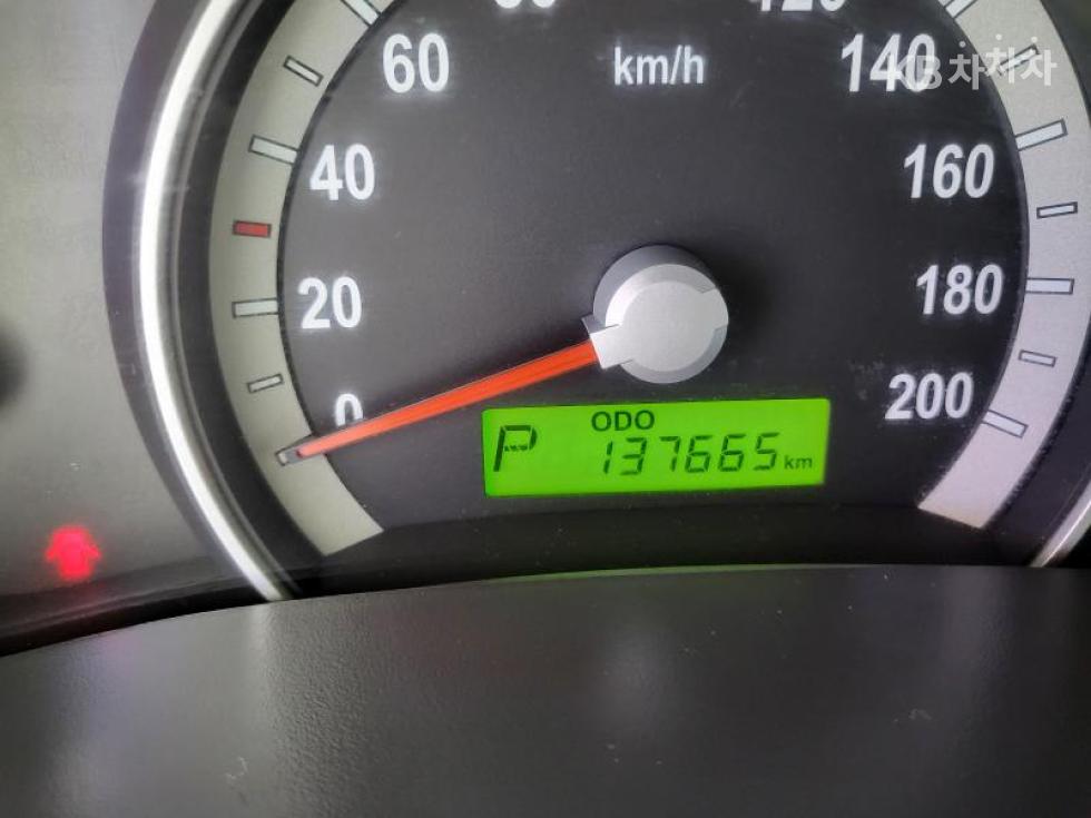 2008 - kia grand carnival