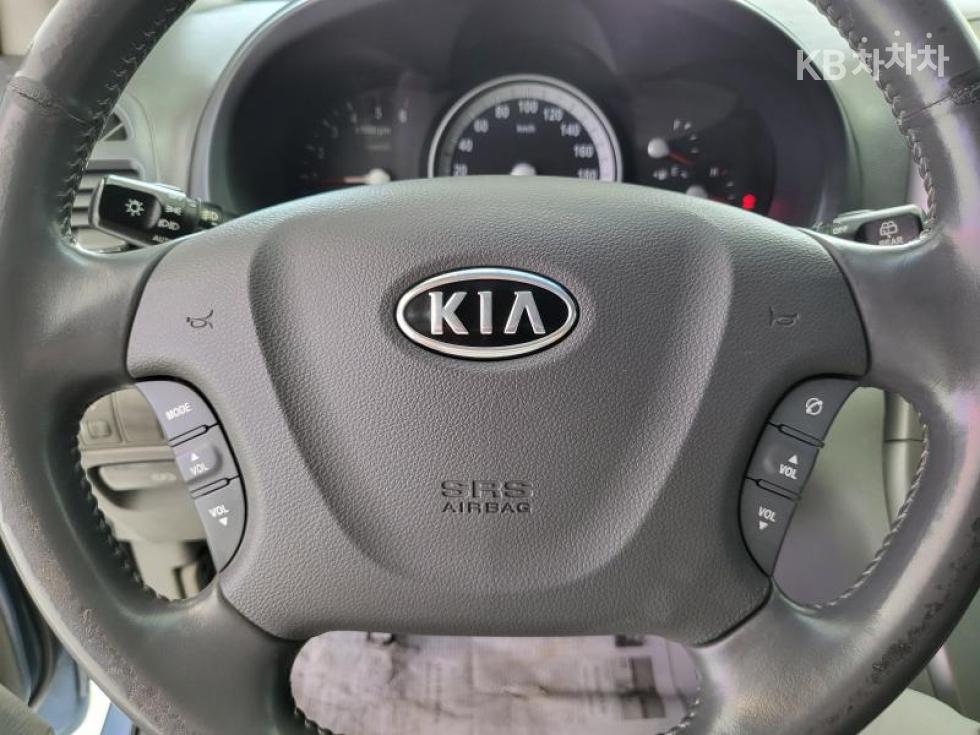 2008 - kia grand carnival