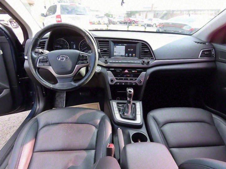 Hyundai Avante AD 1.6 e-VGT Smart Special 6