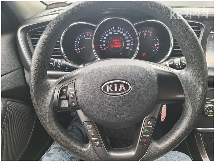 2011 - kia k5