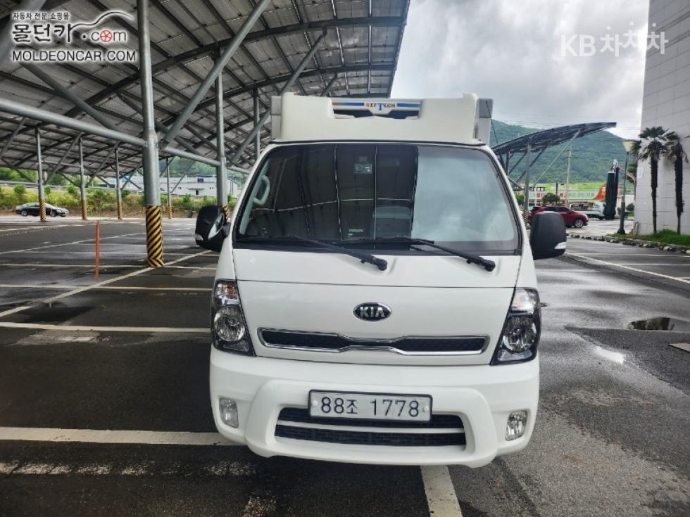 2019 - kia bongo iii