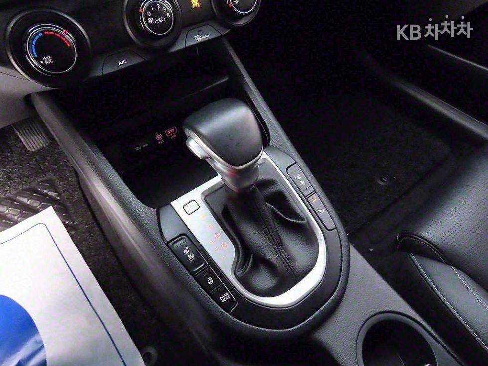2020 - kia k3