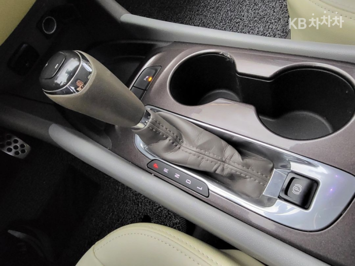 Chevrolet Malibu 1.5 Turbo LS 10