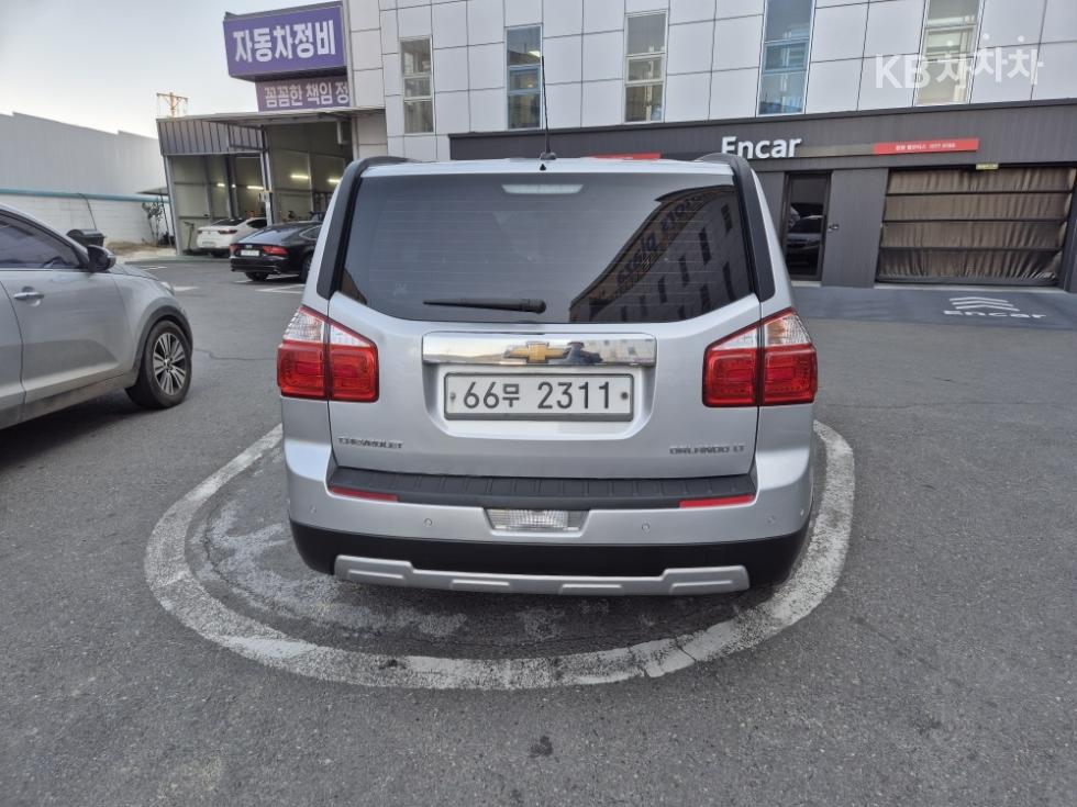 Chevrolet Orlando — miniaturë 5