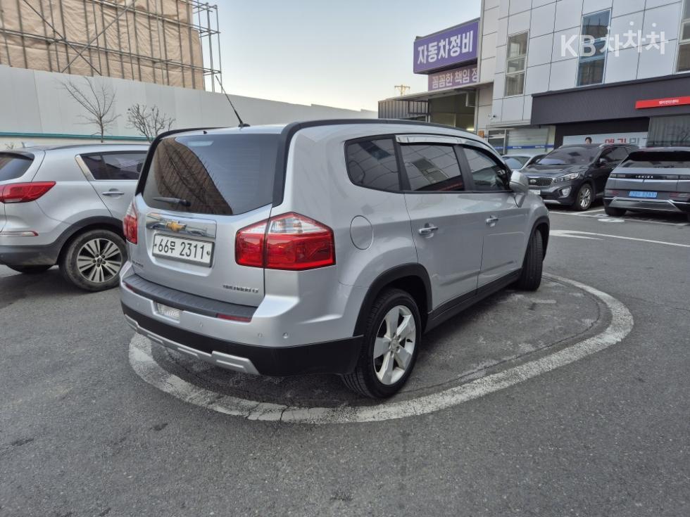 Chevrolet Orlando — miniaturë 6