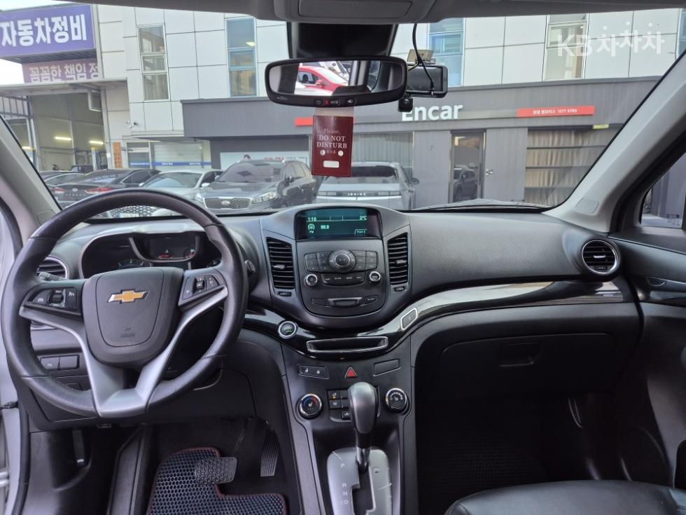 Chevrolet Orlando — miniaturë 13