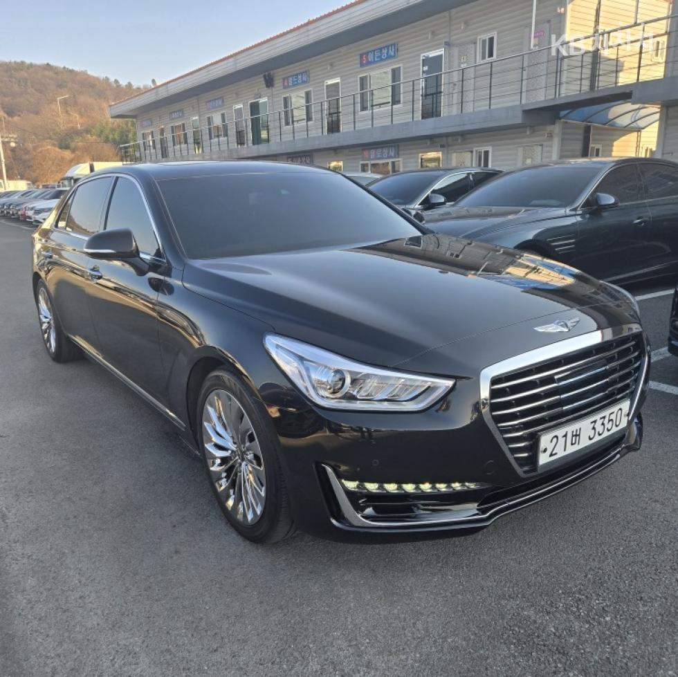 2018 - genesis eq900