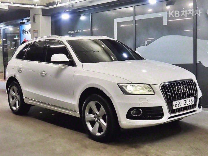 Audi Q5 35 TDI Quattro Dynamic 8R 2