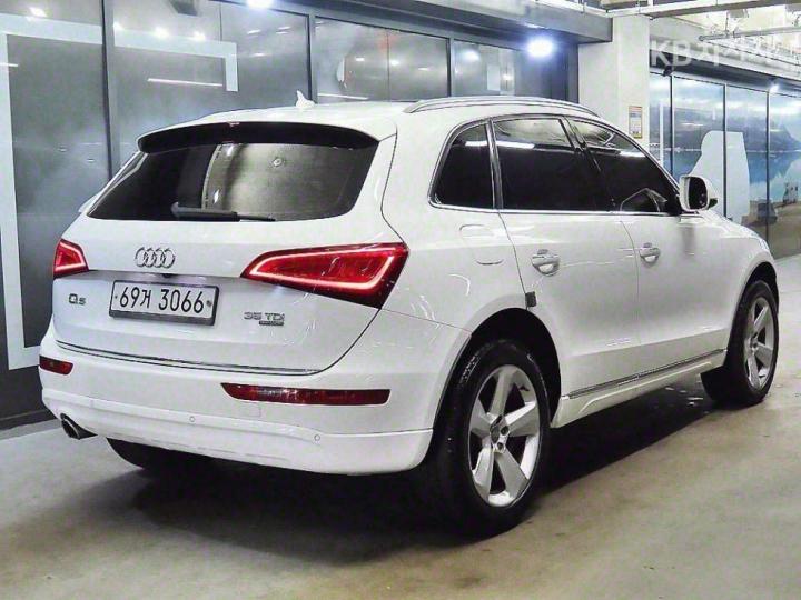 Audi Q5 35 TDI Quattro Dynamic 8R 5
