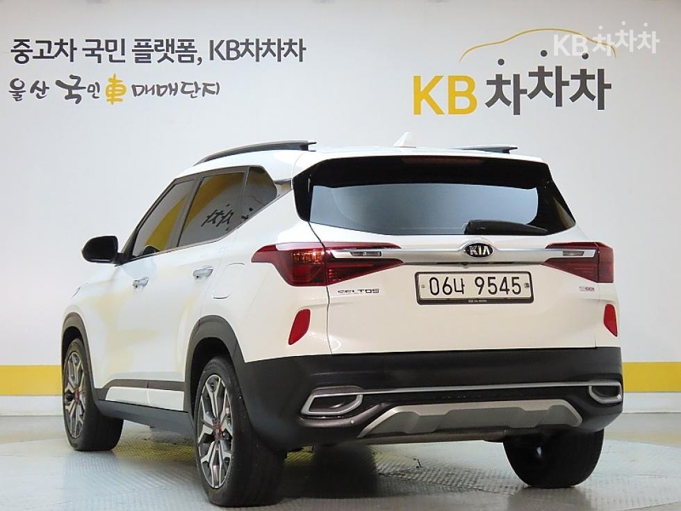 2020 - kia seltos