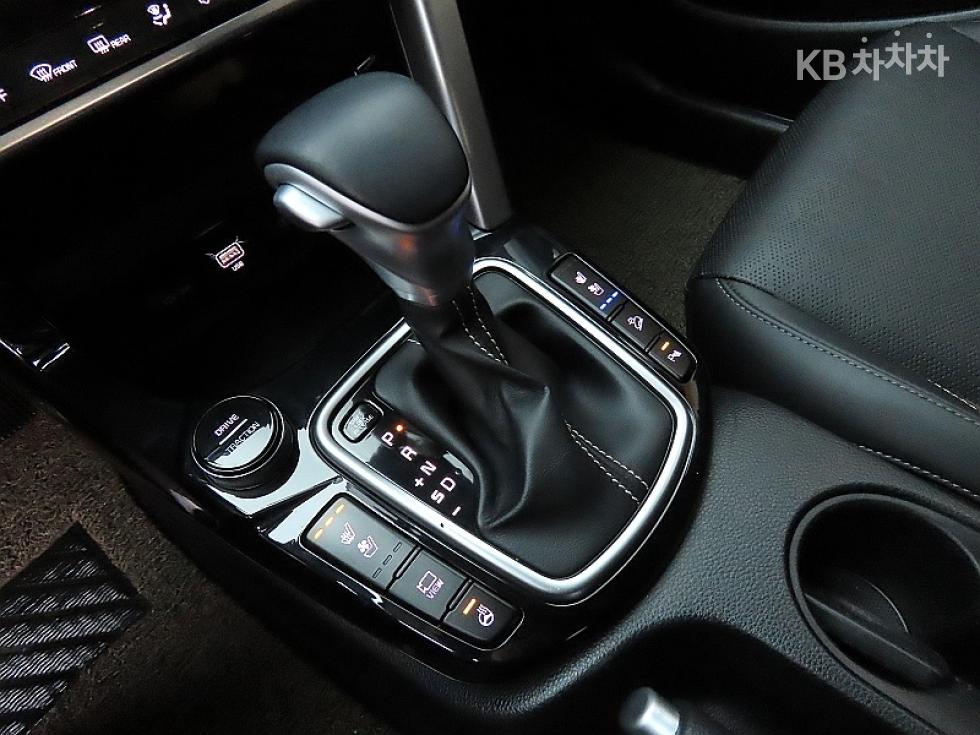 2020 - kia seltos