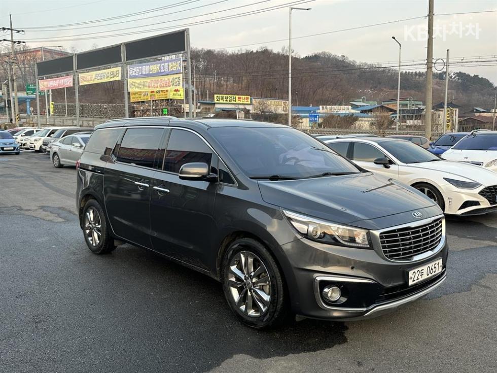 2016 - kia carnival