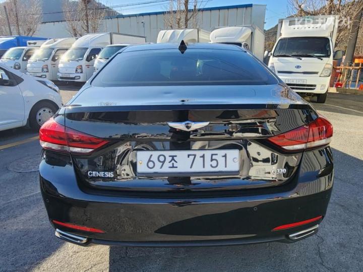 Hyundai Genesis DH G330 Modern 5