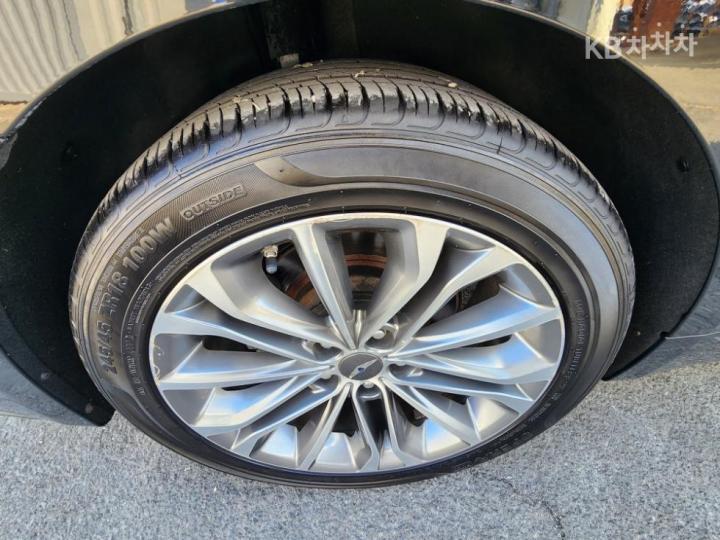 Hyundai Genesis DH G330 Modern 9