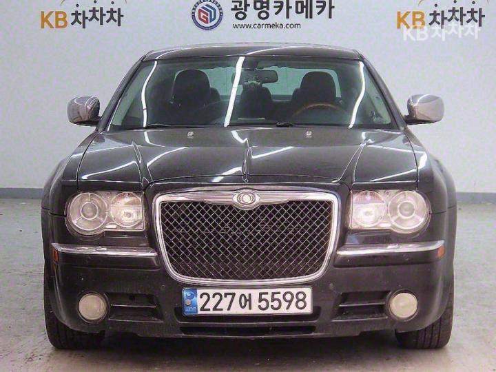 Chrysler 300C 2.7 DOHC Signature