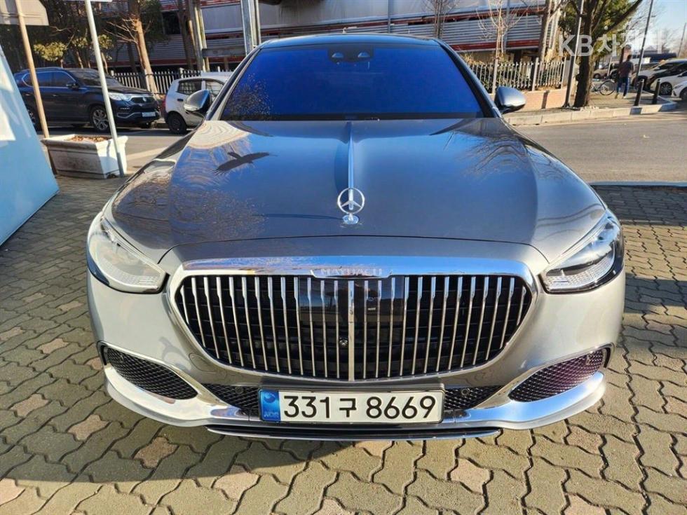 Mercedes-Benz S-klasse — miniaturë 2