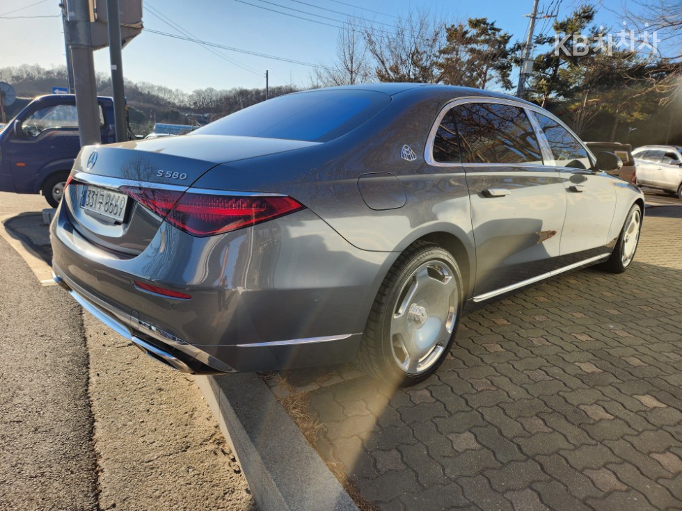 Mercedes-Benz S-klasse — miniaturë 4